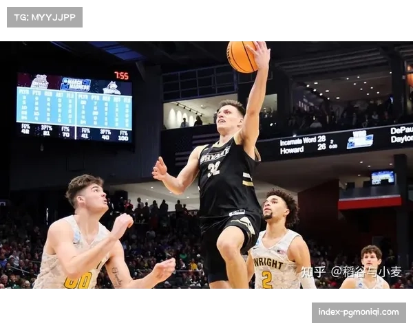 NCAA常规赛每周两到三赛 球员需平衡学业与训练